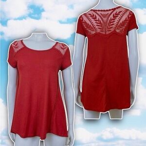 ❤️ XHILARATION Crochet Embroidered Floral Lace Ribbed Tunic Tee Boho Festival